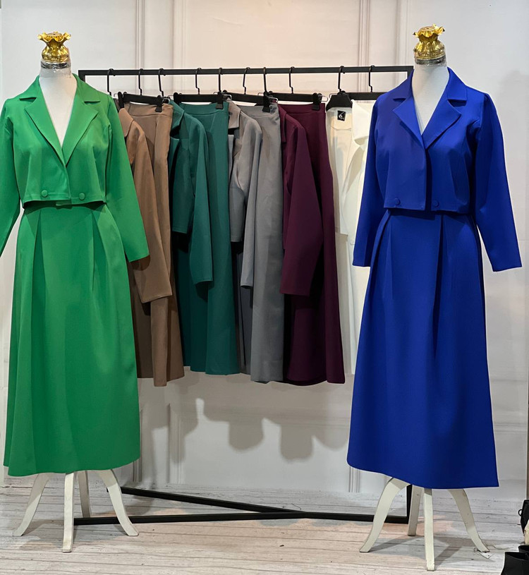 خرید کت دامن باکیفیت زنانه