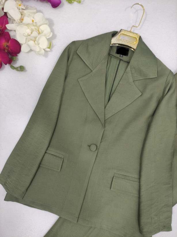 کت شلوار اسپرت زنانه