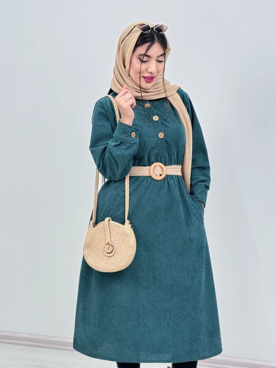 پیراهن بلند پاییزه زنانه مدل صنم جنس مخمل کبریتی سایزبندی فری سایز38تا46