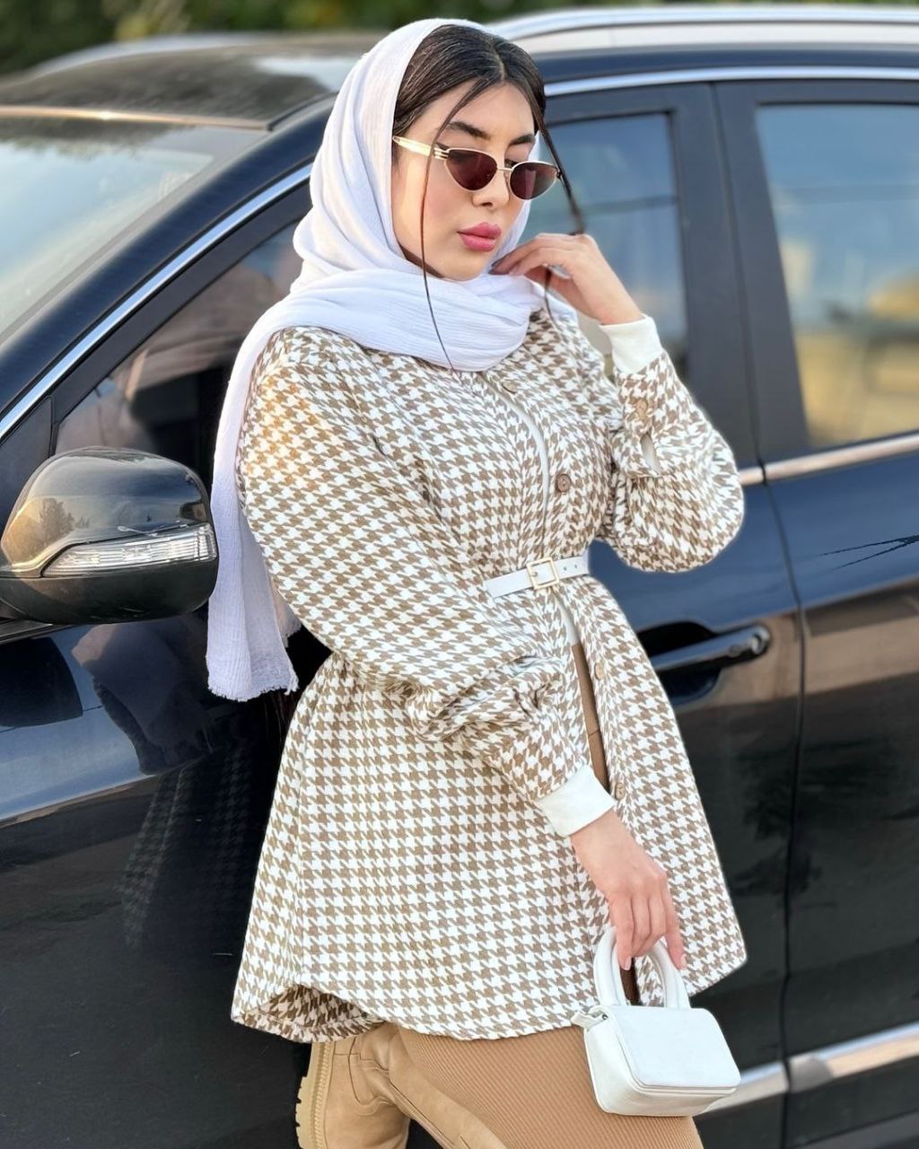 مانتو پاییزه تک جیب زنانه مدل انا جنس توییت پشمی
