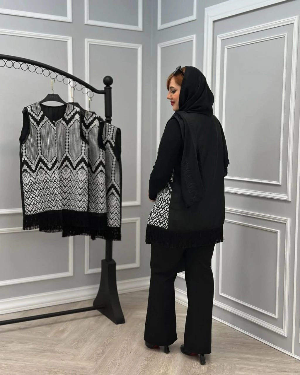 سارافون زنانه