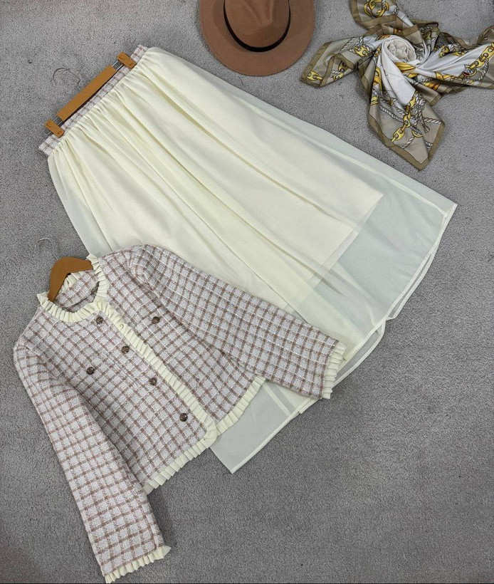 خرید انلاین کت دامن شنل