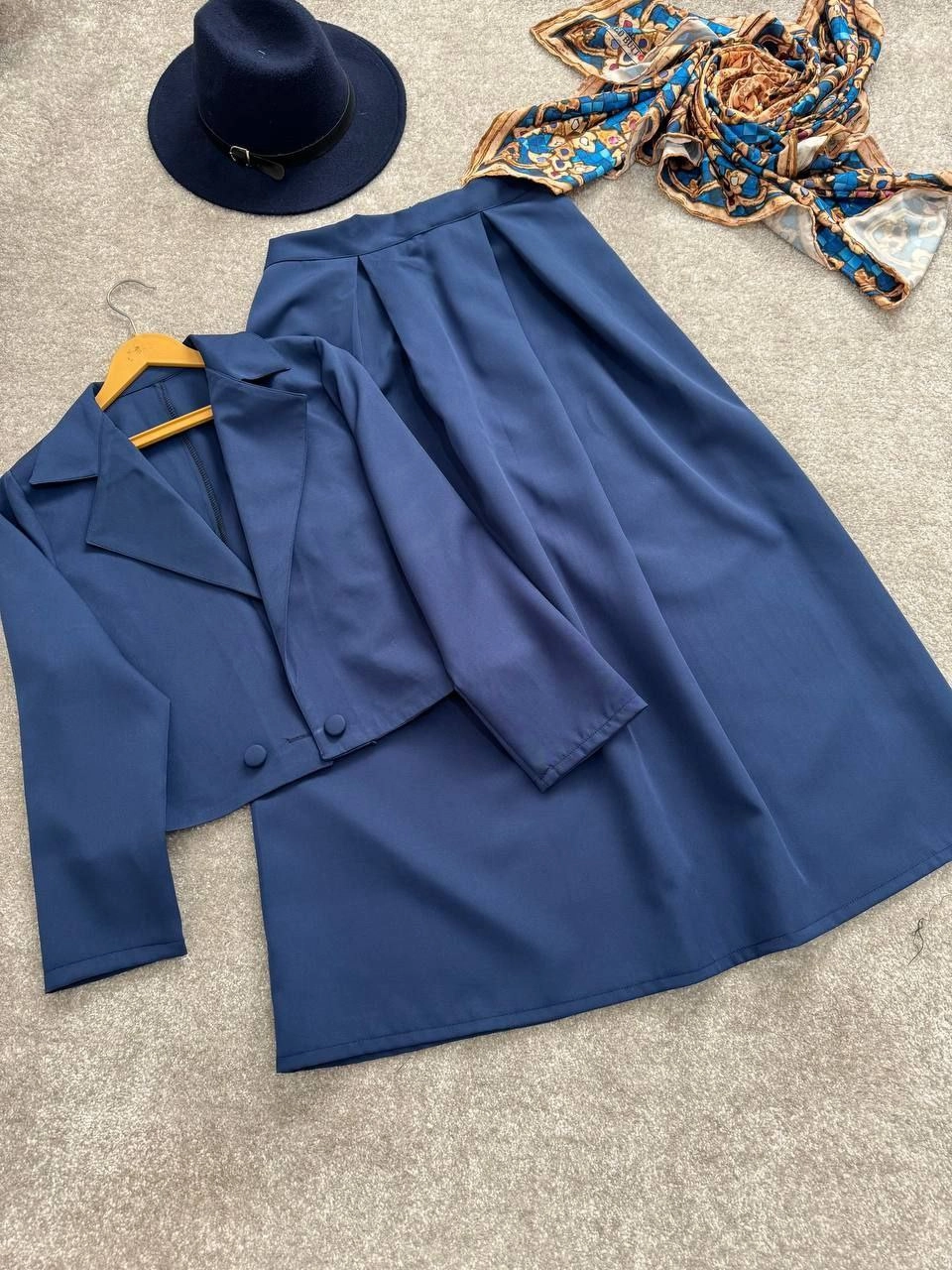 خرید و قیمت کت دامن مازراتی