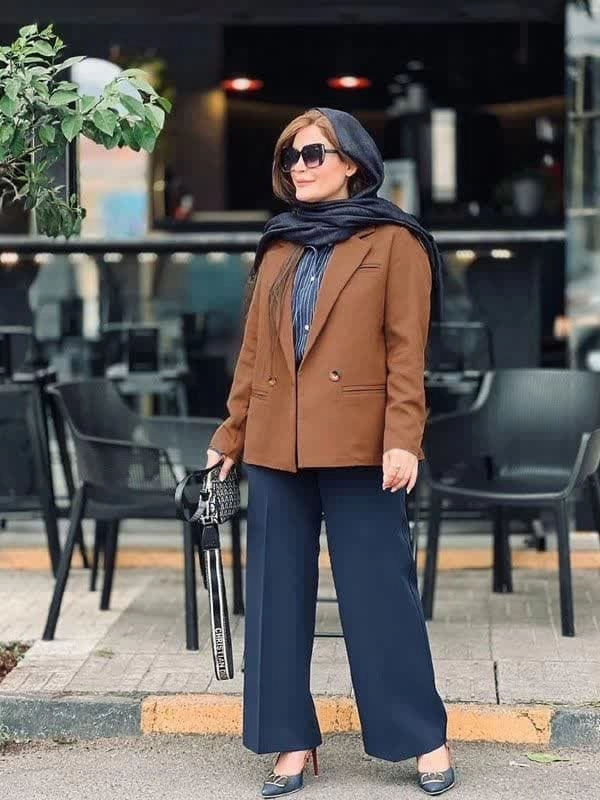 مانتوشلوار زنانه