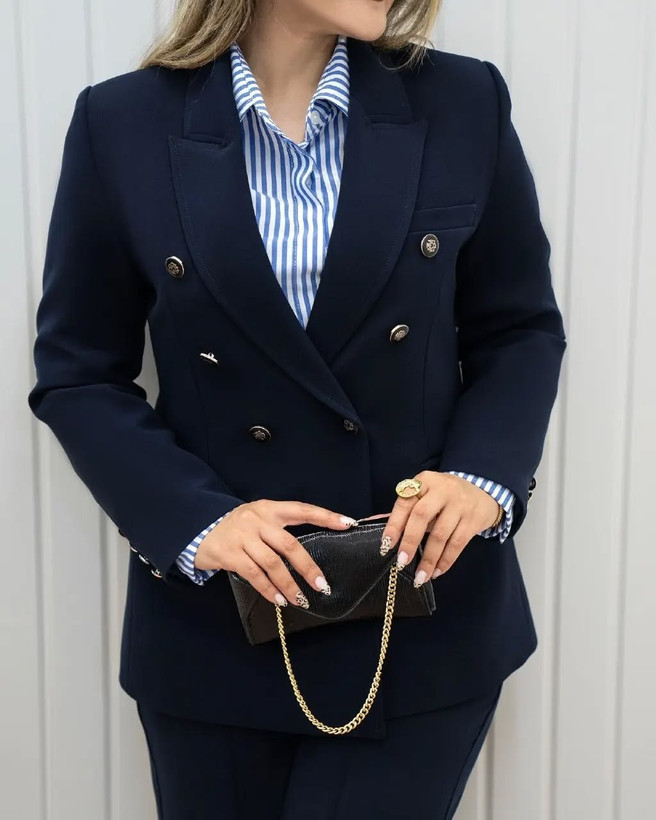 کت شلوار رنگ سرمه ای زنانه