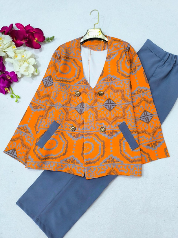 خرید کت شلوار اسپرت دخترانه