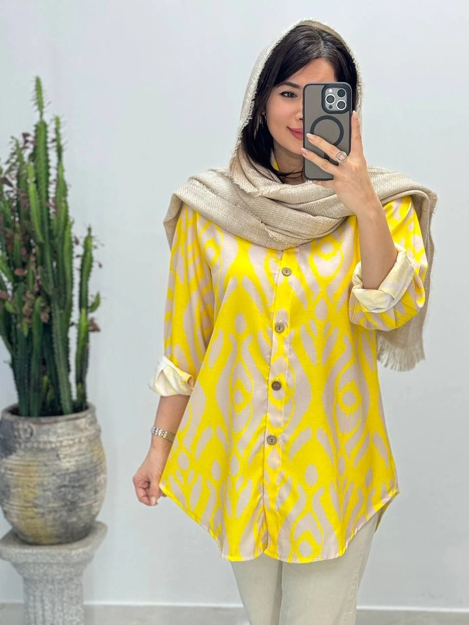 شومیز مانتویی زنانه مدل رنگین جنس شانتن اسلپ سایزبندی فری سایز 38 تا 46