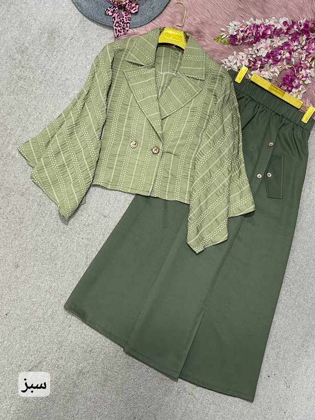 پوشاک زنانه