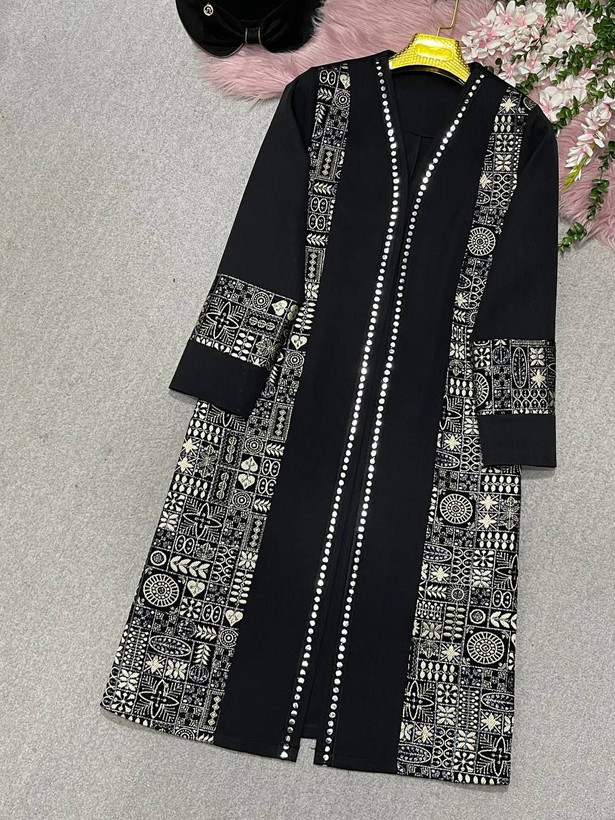 مانتو بلند مشکی