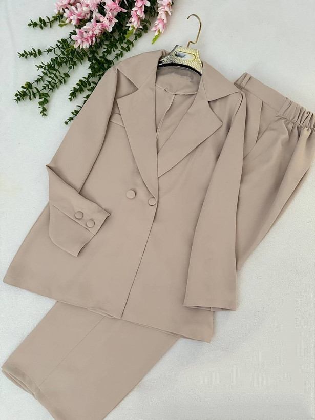 کت شلوار زنانه شیک و خاص