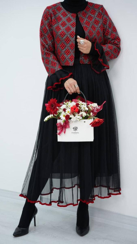 خرید لباس یلدایی زنانه