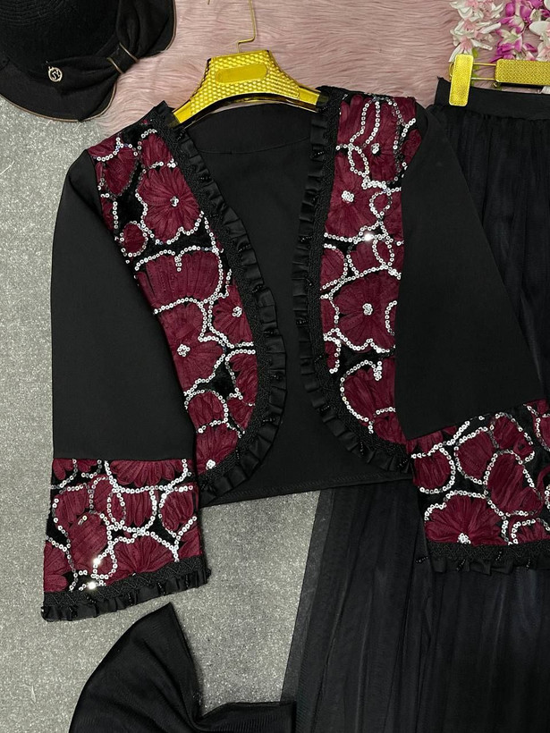 کت دامن شیک زنانه یلدایی