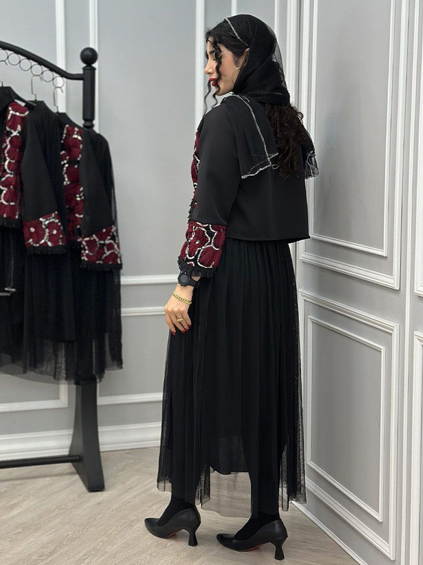 خرید لباس زنانه برای شب یلدا