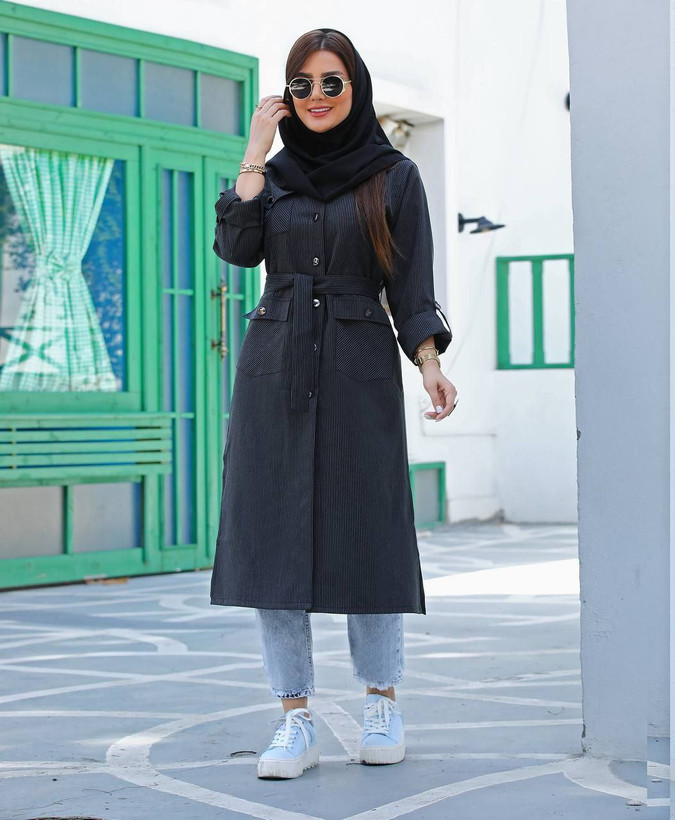 مانتو دکمه دار