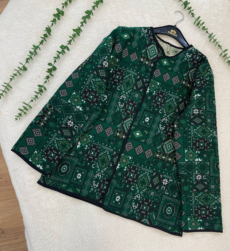 لباس یلدایی زنانه