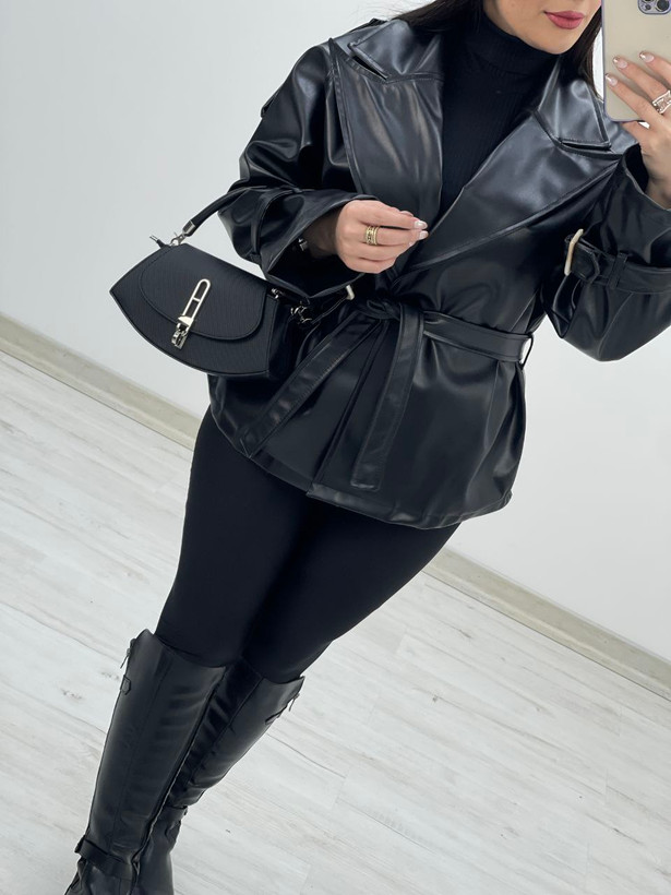 کت چرمی زنانه