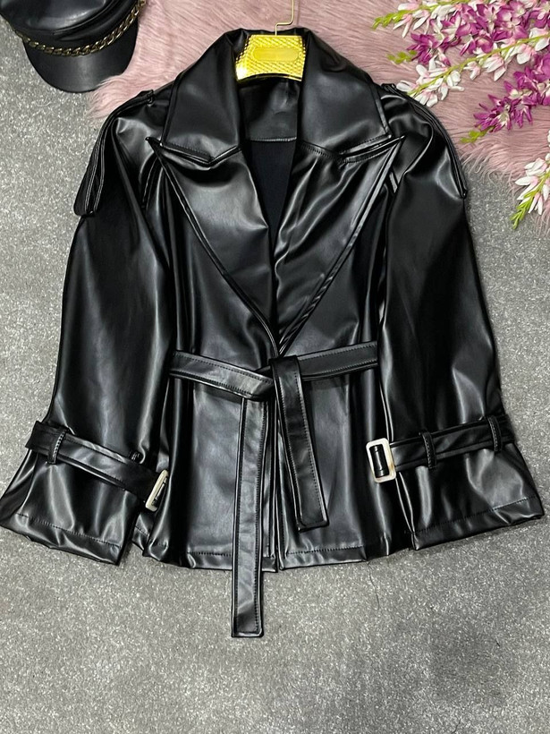 کت چرمی لاکچری