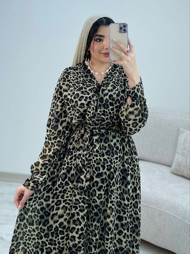 ساحلی پلنگی زنانه